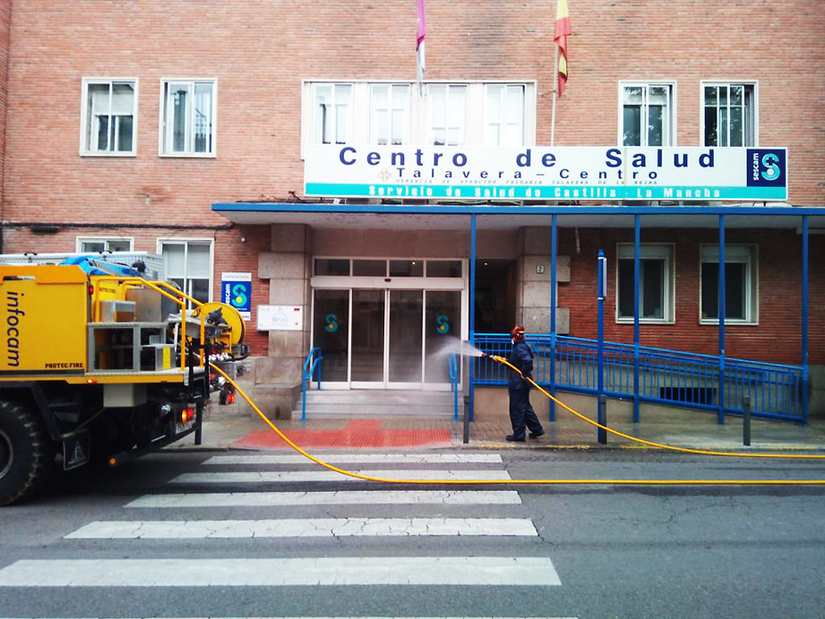 La desinfección de los centros de salud y residencias se enmarcan en la segunda fase en Talavera