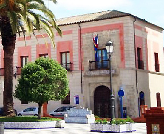En junio comenzará la atención presencial en el Ayuntamiento de Talavera