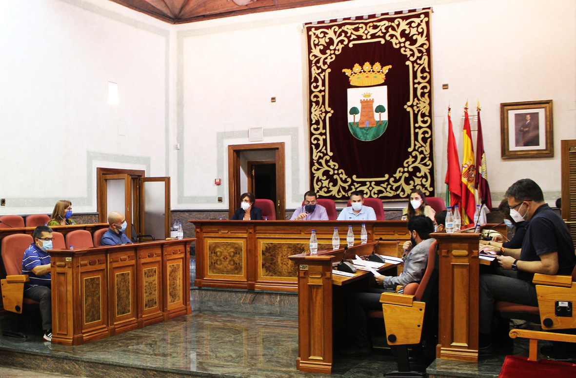 El Ayuntamiento de Torrijos cede terrenos a la Junta de Comunidades 